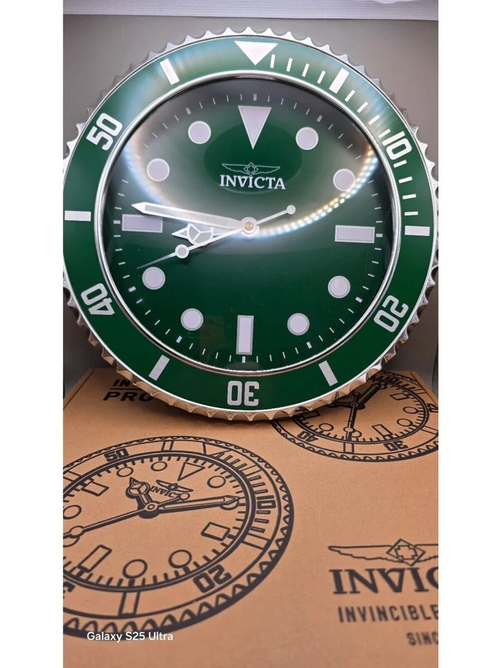 Invicta Pro Diver Wall Clock Green Dial Large Size 14 in.